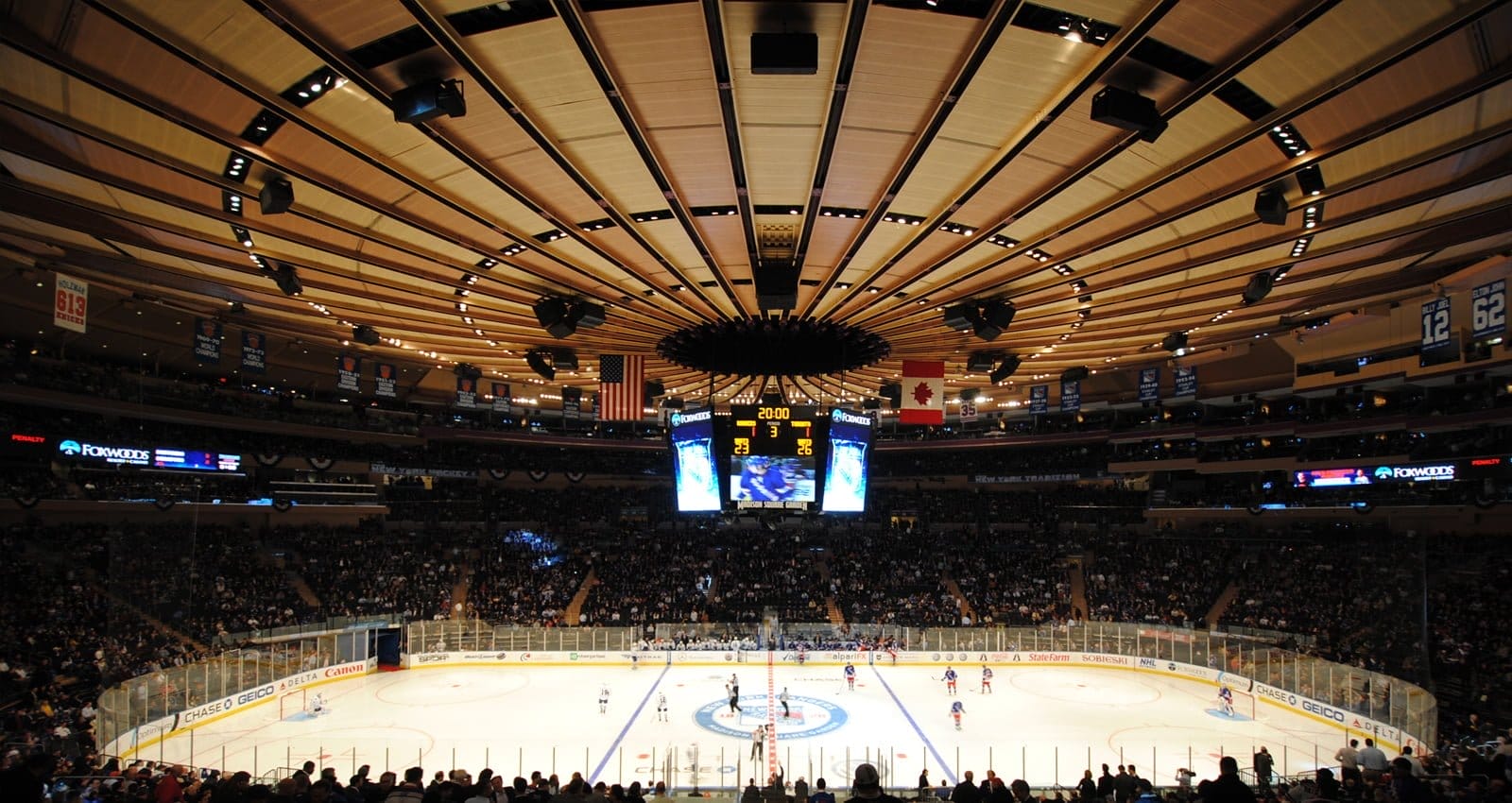 Madison Square Garden: Guide for a Knicks Game in New York